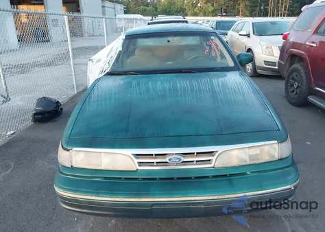 1997 Ford Crown Victoria Police Interceptor из США, поврежденный, VIN 2FALP71WXVX209832
